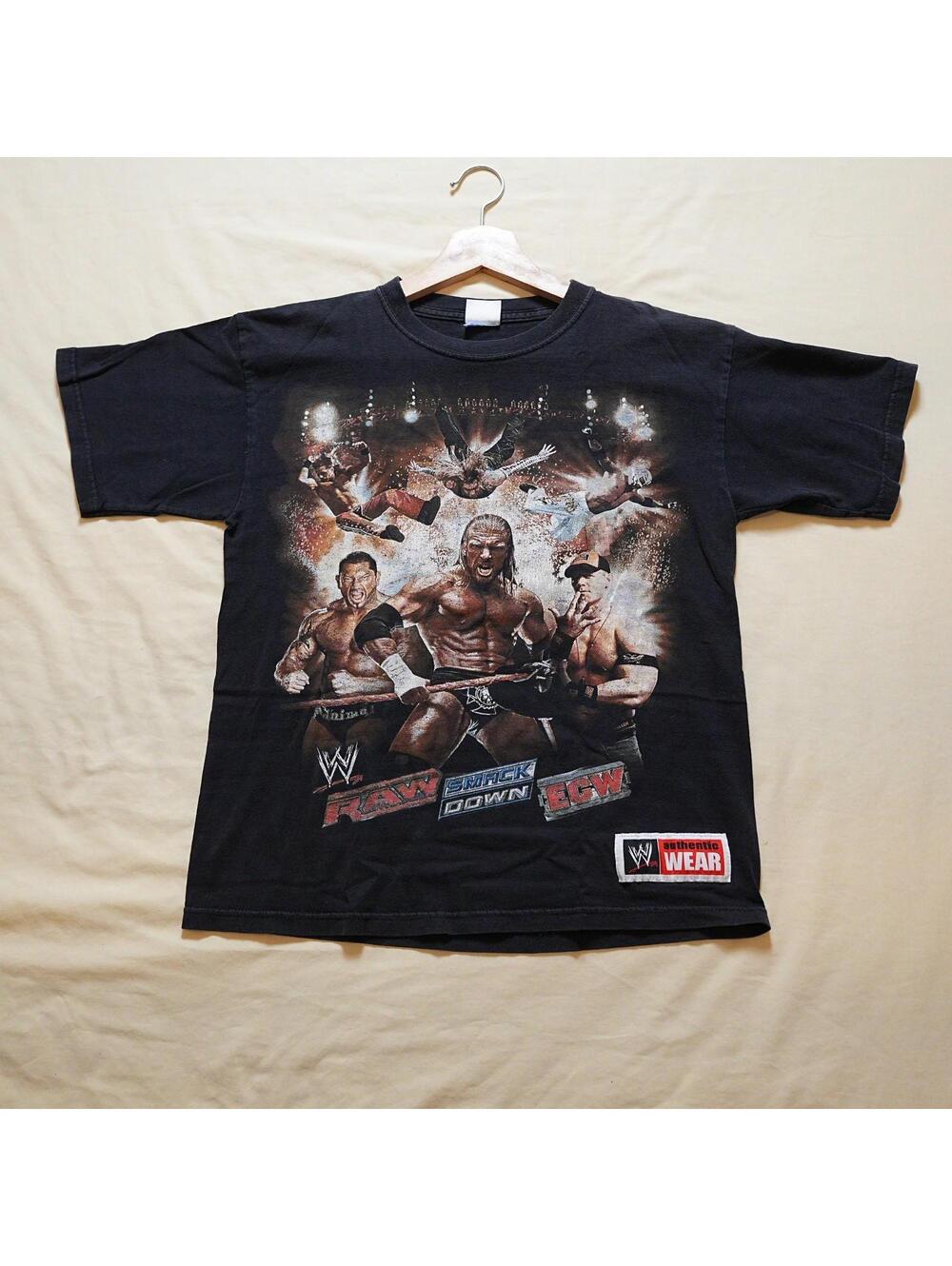 VTG WWE Raw SmackDown ECW Graphic T-Shirt M&O Black Size XS Wrestling Y2K Retro